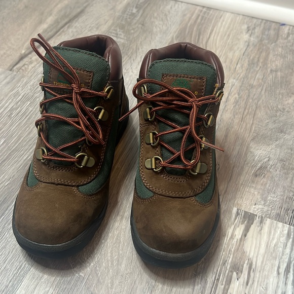 Timberland Other - Kids Brown Timberland Field Boots Size 1